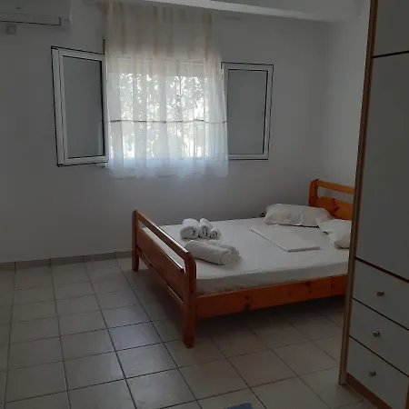 Memi beach house Koróni